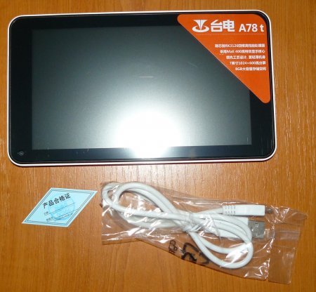 Фото комплектации поставки планшета Teclast A78T Tablet PC